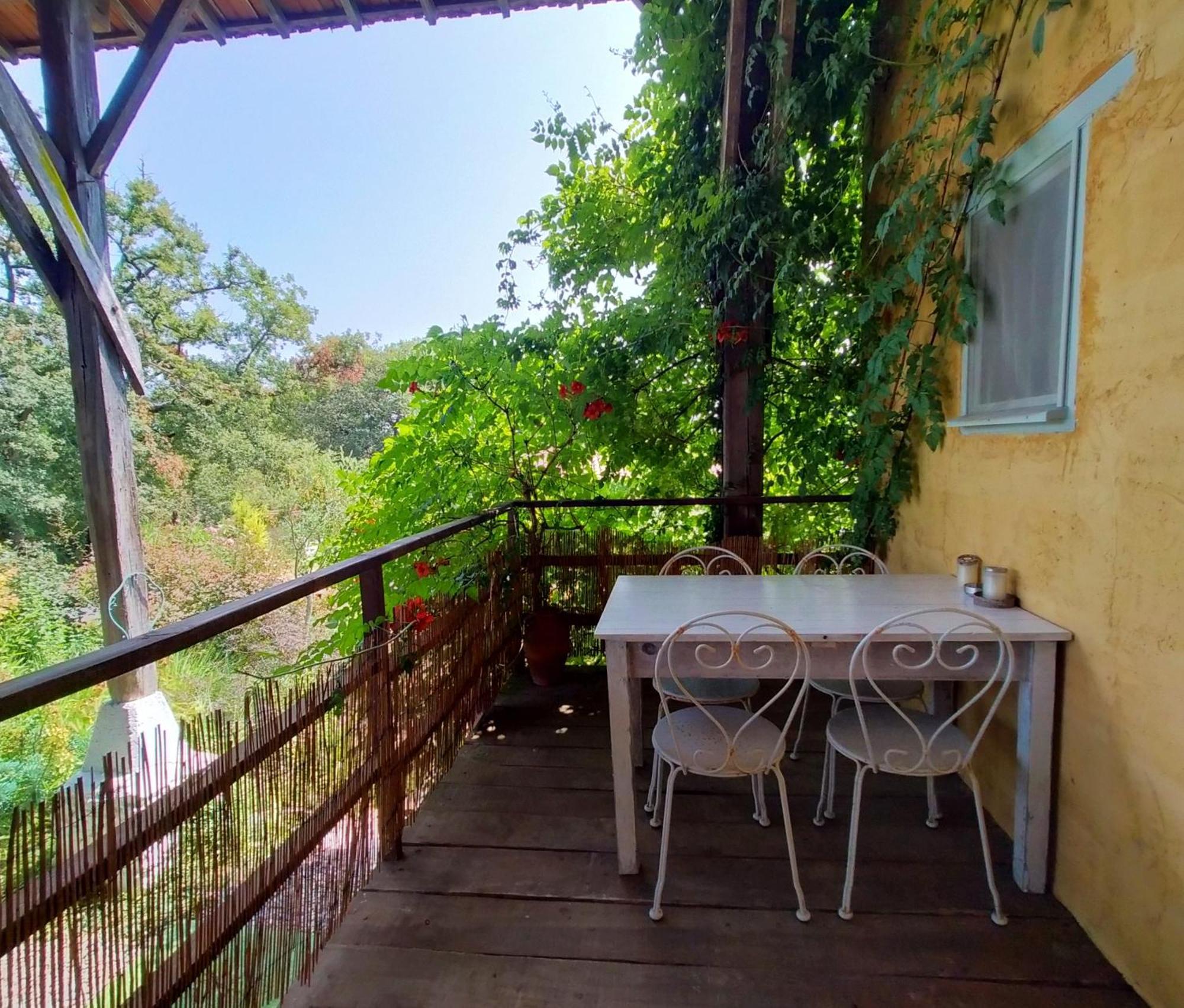 Bed & Breakfast Les Didascalies Vic-Fezensac